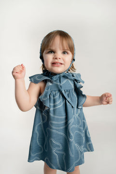 Jesusito Olanes En Tirantes Azul Con Culotte