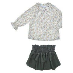 Conj. Blusa Flores Con Moño En Escote Y Falda Doble Olan Verde Olivo
