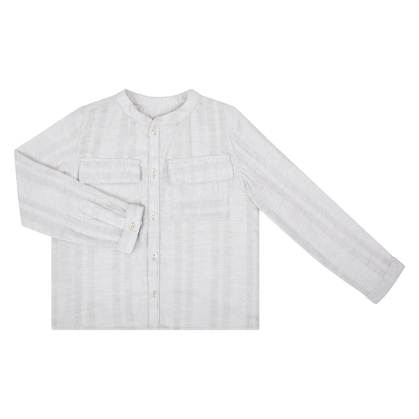 Camisa Abierta Con Bolsillos Y Cartera En Delantero
