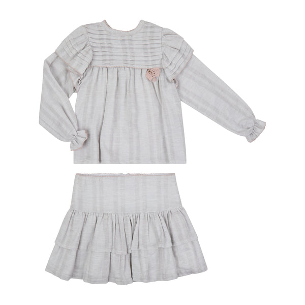 Conj. Blusa Alforzas En Olanes De Sisa Y Picueta Con Falda Olanes Picueta