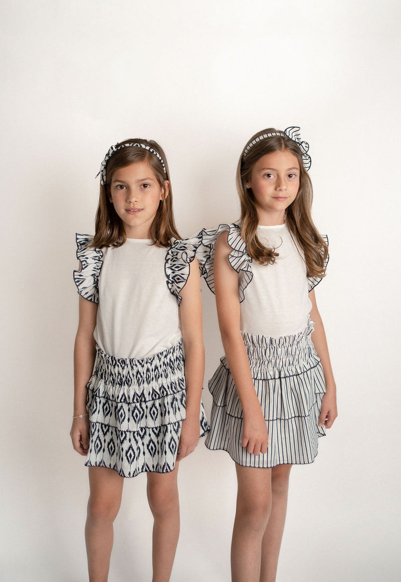 Conj. Blusa Tejido Punto Olan Contraste Talle Rombos Y Falda De Olan Rombos