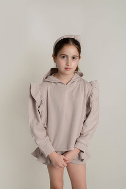 Conj. Sudadera Niña Jackard Rosa Bordado De Estrellas Y Short Con Olanes Jackard