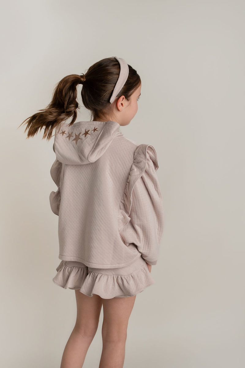 Conj. Sudadera Niña Jackard Rosa Bordado De Estrellas Y Short Con Olanes Jackard