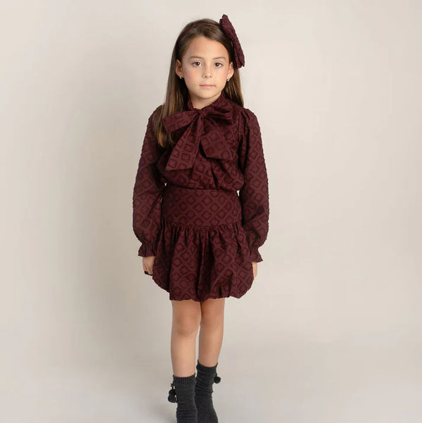 Conj. Blusa Corbata y Falda Globo Tela Brocado