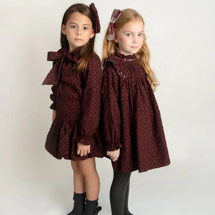 Conj. Blusa Corbata y Falda Globo Tela Brocado