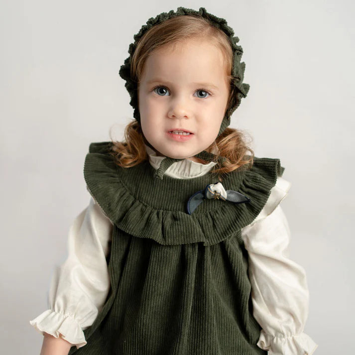 Conj. Jesusito Beba Pana Sin Manga Con Culott Y Blusa Olan En Escote Nata