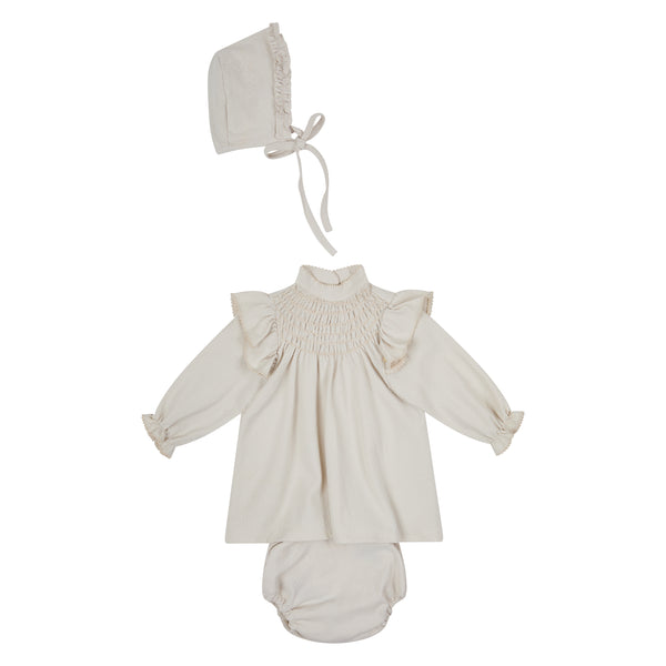 Jesusito Arena Con Smock En Pecho Y Olan En Escote Con Culott