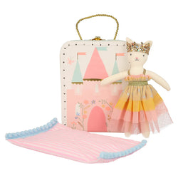 Mini Princess Cat & Suitcase Castle