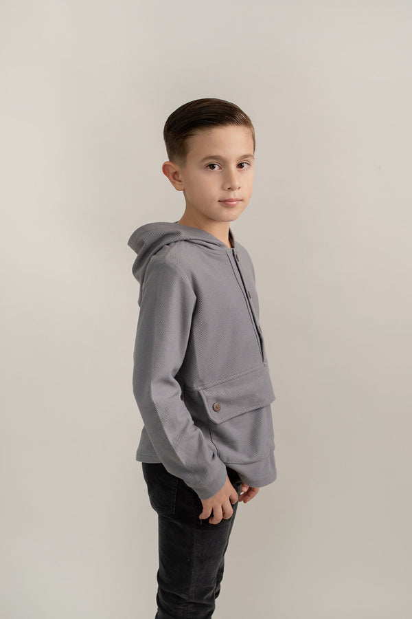 Sudadera Gris Con Media Aletilla Capucha Y Cartera Y Bolsillo Canguro