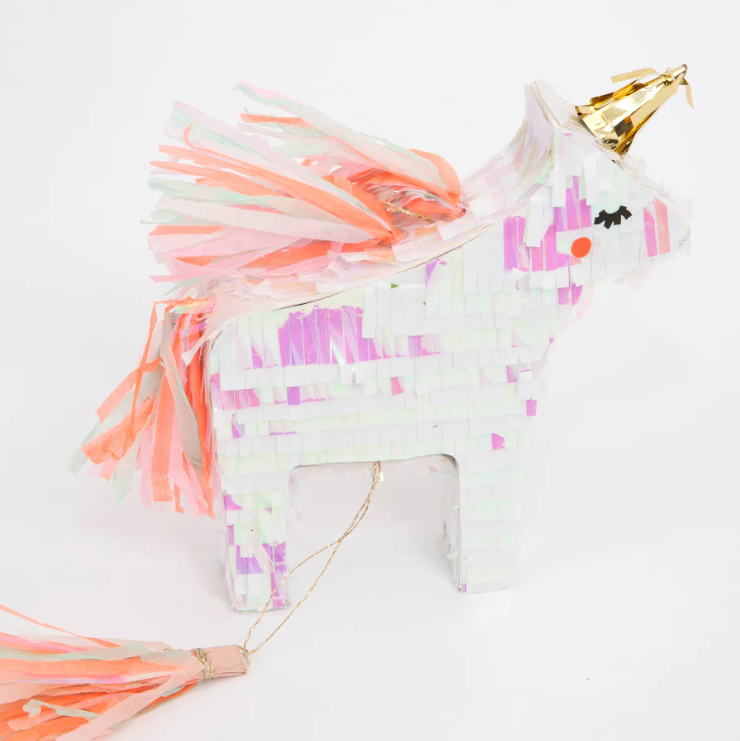 Unicorn Piñata Favor