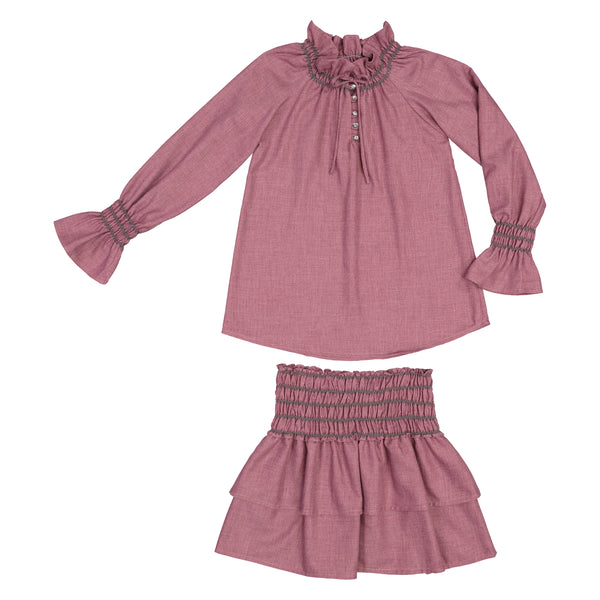 Conj. Ruffle skirt with pink blouse